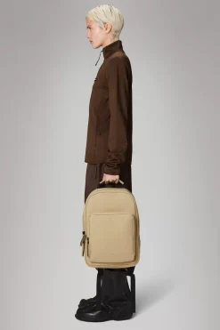 Rains Rygsække<Rolltop Rucksack Sand